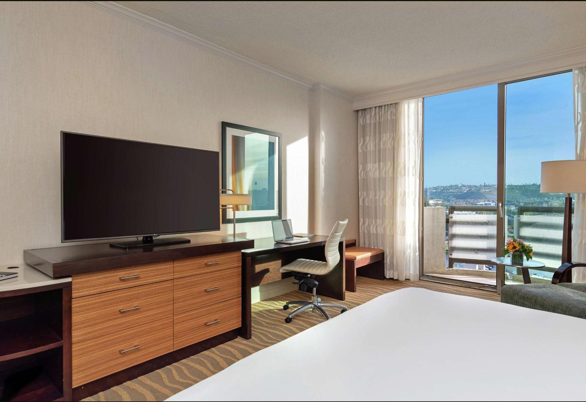 Doubletree By Hilton San Diego-Mission Valley Esterno foto